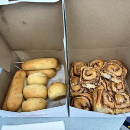 Homemade Cinnamon Roll Homemade Cinnamon Roll