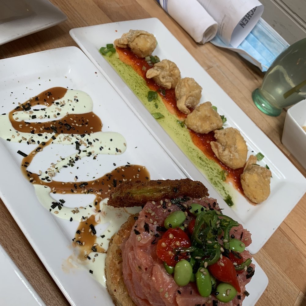Scratch Kitchen & Taproom - Spicy Tuna Sushi Round and Smoked Pimento Cheese Wontons - Bars Near Me - Apex, North Carolina Scratch Kitchen & Taproom - Spicy Tuna Sushi Round and Smoked Pimento Cheese Wontons - Bars Near Me - Apex, North Carolina