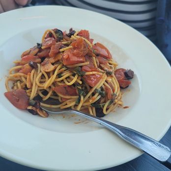 Vitello's Restaurant - Puttanesca - Italian Near Me - Studio City, California Vitello's Restaurant - Puttanesca - Italian Near Me - Studio City, California