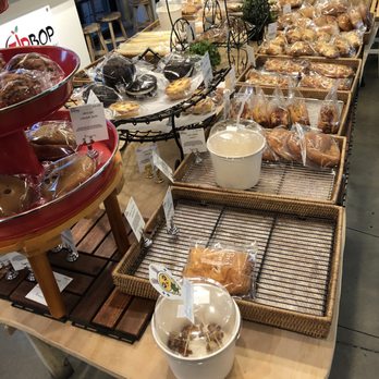 Ari Bakery Cafe - Small little bakery items and samples - Bakeries Near Me - Davie, Florida