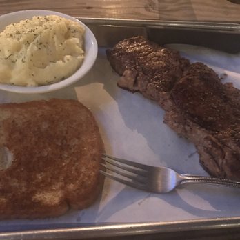 Henderson Heights - Wednesday steak night - Pubs Near Me - Houston, Texas Henderson Heights - Wednesday steak night - Pubs Near Me - Houston, Texas