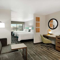 Hampton Inn & Suites Las Vegas-Henderson - Guest room