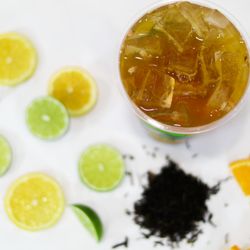 R&B Tea & Ssong's Hotdog - Hawaiian fruits black tea
