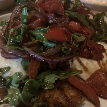 Americano Pie Bar - Chicken Cutlet Bruschetta - Italian Near Me - Islip, New York