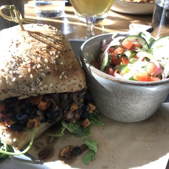 101 Craft Kitchen - Vegan Burger - Gastropubs Near Me - Fishers, Indiana