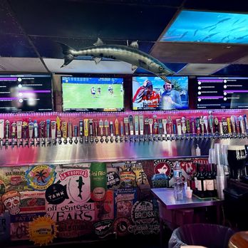 Barracuda Taphouse & Grill - Draft Beer Selection - Bars Near Me - Coconut Grove, Florida