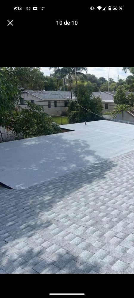 Slide of Jorge Jorgi