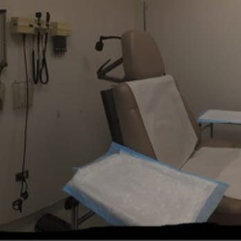 Medworks - The chair where I got my stitches - Doctors Near Me - Joliet, Illinois Medworks - The chair where I got my stitches - Doctors Near Me - Joliet, Illinois