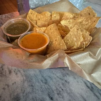 Broken English Taco Pub - The Loop - Chips and Salsa very good salsas! - Mexican Near Me - Chicago, Illinois Broken English Taco Pub - The Loop - Chips and Salsa very good salsas! - Mexican Near Me - Chicago, Illinois