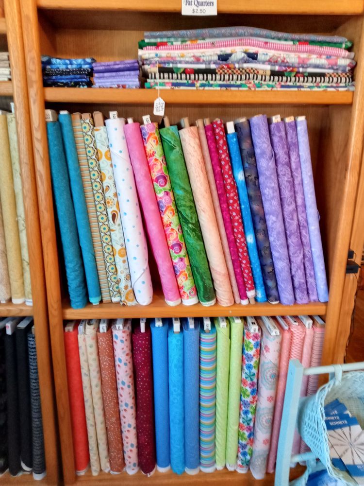 GRANDMA’S HOUSE Updated September 2024 249 N St, Crossville