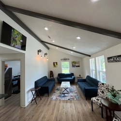 Bee Ma Rosa Vineyard & Winery - Tasting room