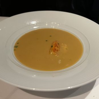Eddie V's Prime Seafood - Maine Lobster Bisque - Seafood Near Me - Paramus, New Jersey