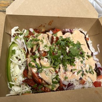Paradise Street Eats & Biryani - Chicken tandoori rice bowl - Indian Near Me - Detroit, Michigan