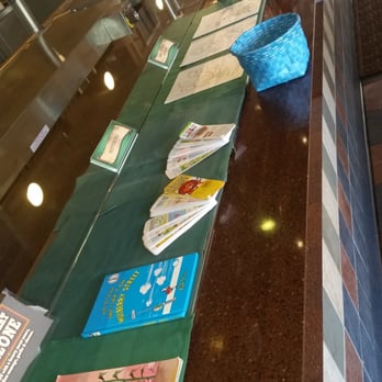Round Table Pizza - They have kids books, trivia and coloring activities - Pizza Near Me - Tracy, California Round Table Pizza - They have kids books, trivia and coloring activities - Pizza Near Me - Tracy, California