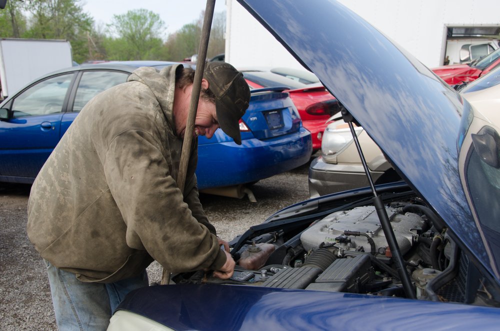 BOB KARL’S AUTO WRECKING 2315 Elm Rd NE, Warren, Ohio Auto Parts