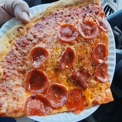 Woodys Pizza - Pepperoni pizza