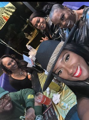 Harolds Chicken KSU by null