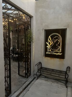 Elsie's Daughter by null