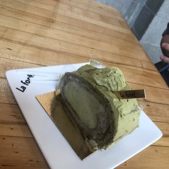 La Forêt - Matcha roll - Coffee & Tea Near Me - Burnaby, British Columbia