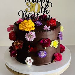 Fred’s International Bakery