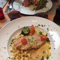 L'Amiral - Filet américain, poulet pané.