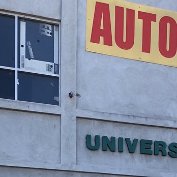 Universal Glass Service - Compton's site on 700 Rosecrans is the best place to get your windshield replacement done - Auto Glass Services Near Me - Compton, California Universal Glass Service - Compton's site on 700 Rosecrans is the best place to get your windshield replacement done - Auto Glass Services Near Me - Compton, California