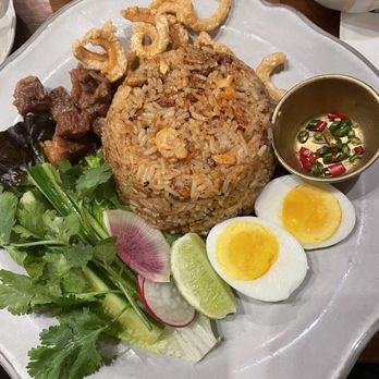 Mitr Thai - Khao Pad Nam Prik Kak Moo - Thai Near Me - New York, New York Mitr Thai - Khao Pad Nam Prik Kak Moo - Thai Near Me - New York, New York