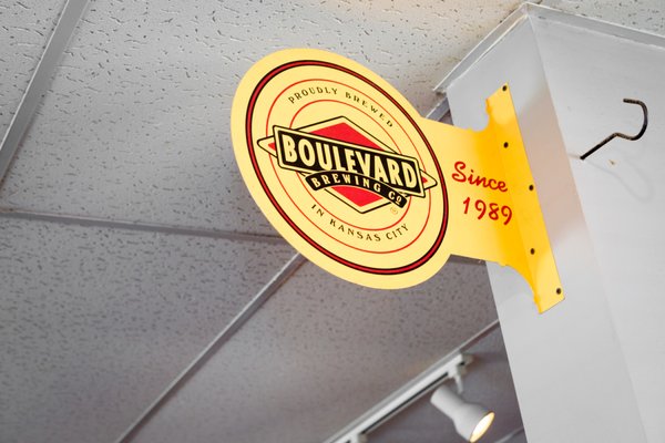 Brobeck's BBQ by null