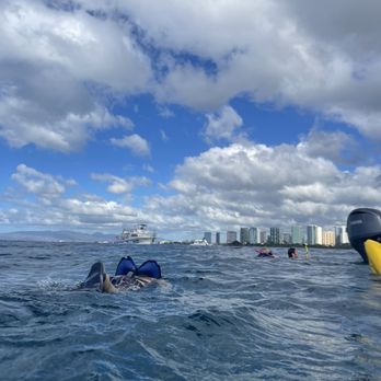 Island Splash Tours - Boat Tours Near Me - Honolulu, Hawaii Island Splash Tours - Boat Tours Near Me - Honolulu, Hawaii