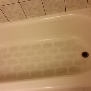 Rodeway Inn & Suites Colton-Riverside - Tub that was very filthy - Hotels Near Me - Colton, California Rodeway Inn & Suites Colton-Riverside - Tub that was very filthy - Hotels Near Me - Colton, California