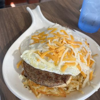 Angelle's Diner - Angelle's Biscuit & Gravy Breakfast - Diners Near Me - Troutville, Virginia