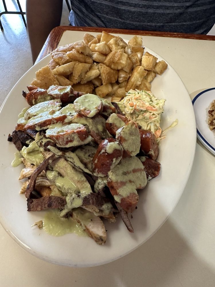 Romero's Cuisine Toque Latino