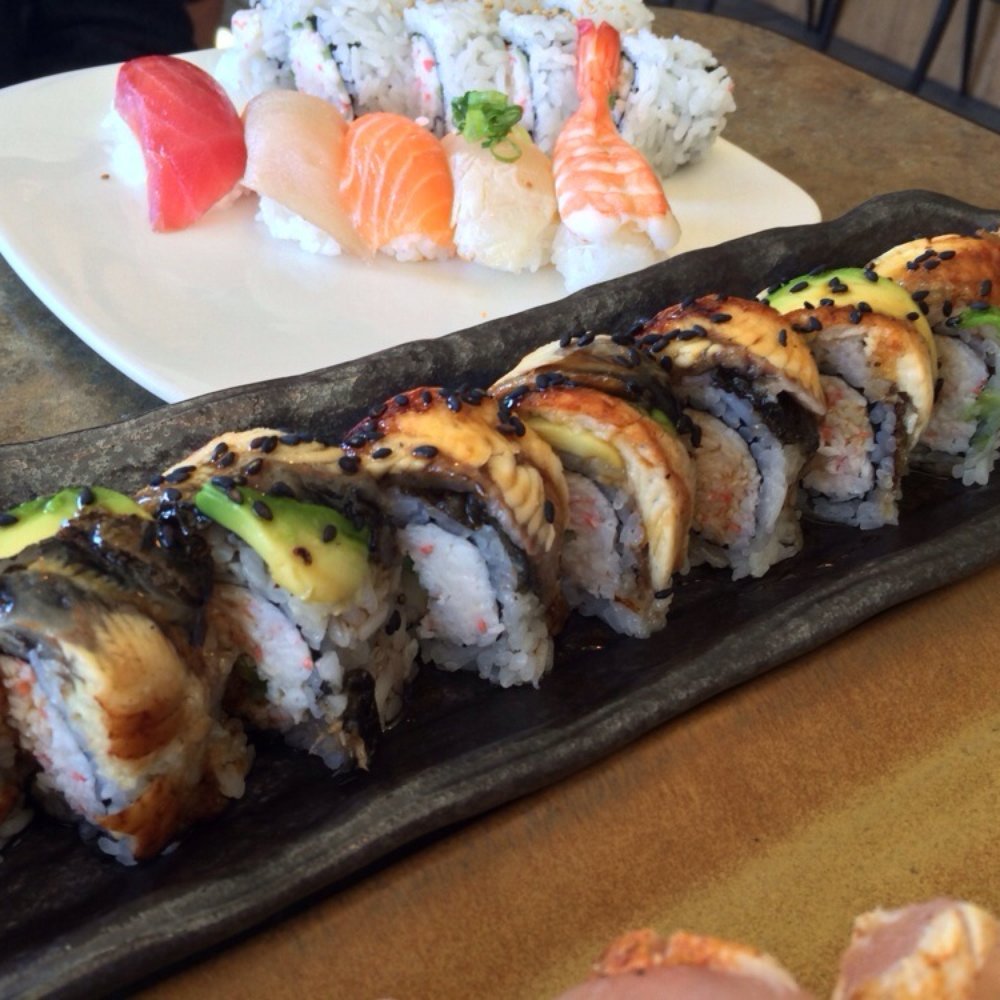 Sushi Lounge - Poway - Dragon Roll - Sushi Bars Near Me - Poway, California Sushi Lounge - Poway - Dragon Roll - Sushi Bars Near Me - Poway, California