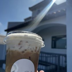 Oralias Bakery - Biscoff cookie iced Coffee/Decaf