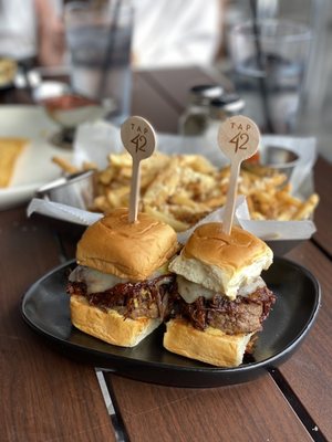 Tap 42 Craft Kitchen & Bar - Kendall by null
