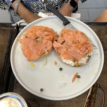 Oli's Kitchen - Lox and Bagel (generous portion of salmon!) - Breakfast & Brunch Near Me - Honolulu, Hawaii