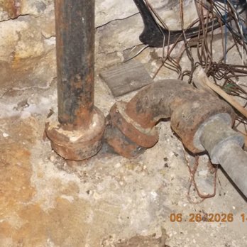 House 2 Home Inspections - Deteriorating cast iron waste lines. - Home Inspectors Near Me - Union, Kentucky House 2 Home Inspections - Deteriorating cast iron waste lines. - Home Inspectors Near Me - Union, Kentucky