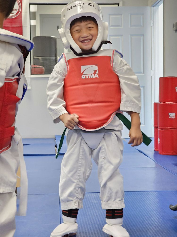 Young Kim's Taekwondo