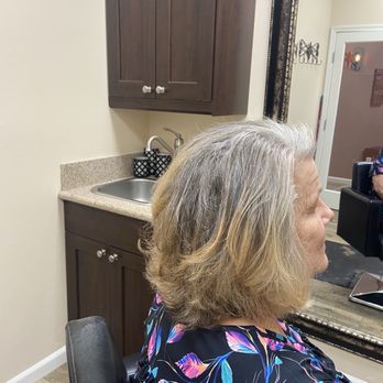 J Salon Studios & Spa - Growing out the grey but needed a good chop! Ask for Wendy! - Day Spas Near Me - Lancaster, California J Salon Studios & Spa - Growing out the grey but needed a good chop! Ask for Wendy! - Day Spas Near Me - Lancaster, California