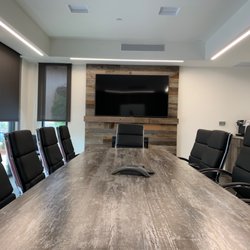 Cubexec - Large conference room table fit for any important meeting. Your guest will be sure to be impressed with what you have to present.