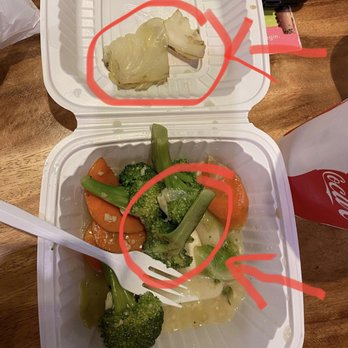 Ruby Thai Kitchen - Black stuff on Side Mixed Veggies and cold. 2/5 stars. - Thai Near Me - San Jose, California
