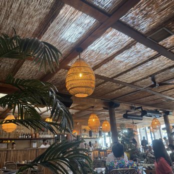 Belles Beach House - Tiki Bars Near Me - Venice, California Belles Beach House - Tiki Bars Near Me - Venice, California