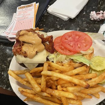 Tommy Doyle's Pub & Grill - Best cheeseburger - Pubs Near Me - Brockton, Massachusetts Tommy Doyle's Pub & Grill - Best cheeseburger - Pubs Near Me - Brockton, Massachusetts