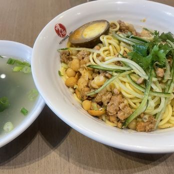 Hey Noodles - Classic dry noodle - Noodles Near Me - Vaughan, Ontario