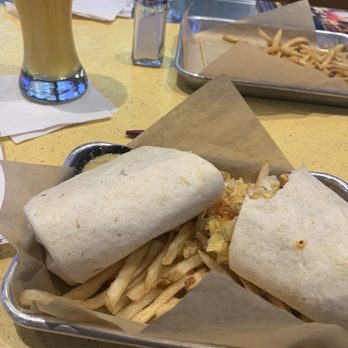 Buffalo Wild Wings - Chicken Wings Near Me - Sicklerville, New Jersey