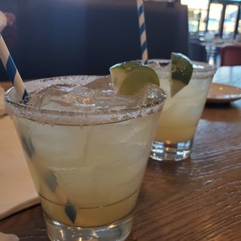 Big B’s Fish Joint - Margaritas..$5 each during happy hour - Seafood Near Me - Atlanta, Georgia