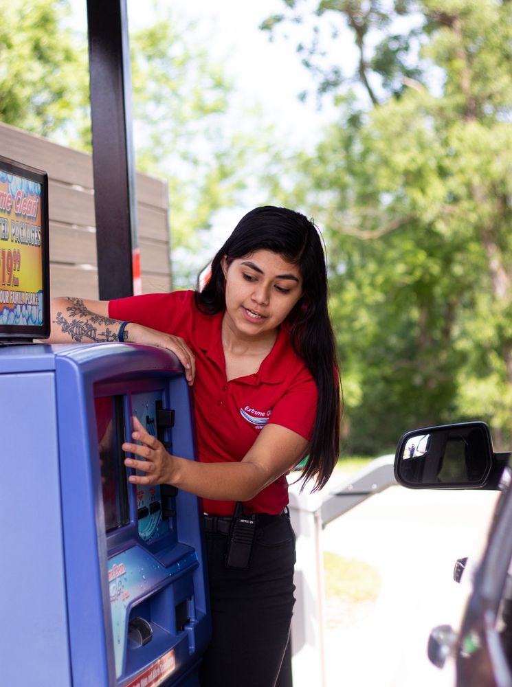 EXTREME CLEAN CAR WASH Updated October 2024 41 Photos & 15 Reviews 1210 E Irving Park Rd