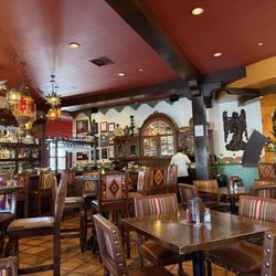 Casa De Bandini at The Forum - Bar and inside dining area