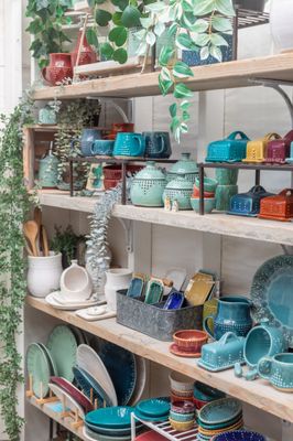 Back Bay Pottery by null
