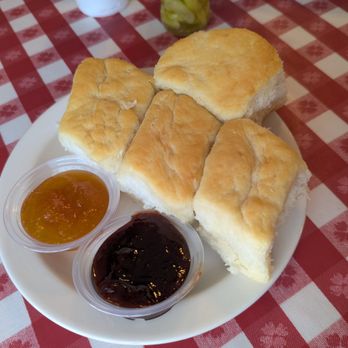 The Loveless Cafe - Complimentary Biscuits - Breakfast & Brunch Near Me - Nashville, Tennessee The Loveless Cafe - Complimentary Biscuits - Breakfast & Brunch Near Me - Nashville, Tennessee